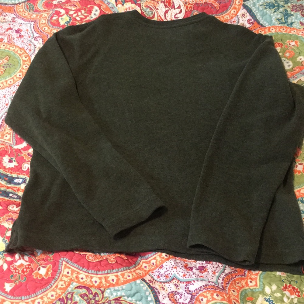 Gap Pullover - Picture 2 of 2